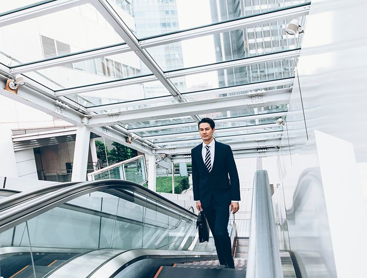 The Circuitous Pathway To The C-Suite: Korn Ferry Study Reveals Executive Advancement Is More Opportunistic Than Strategic
